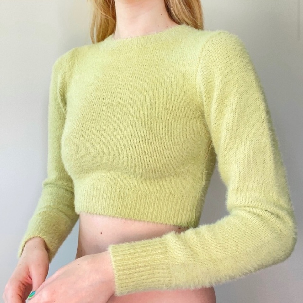 Urban Outfitters |90s Inspired Neon Cropped Cozy Sweater | Size M